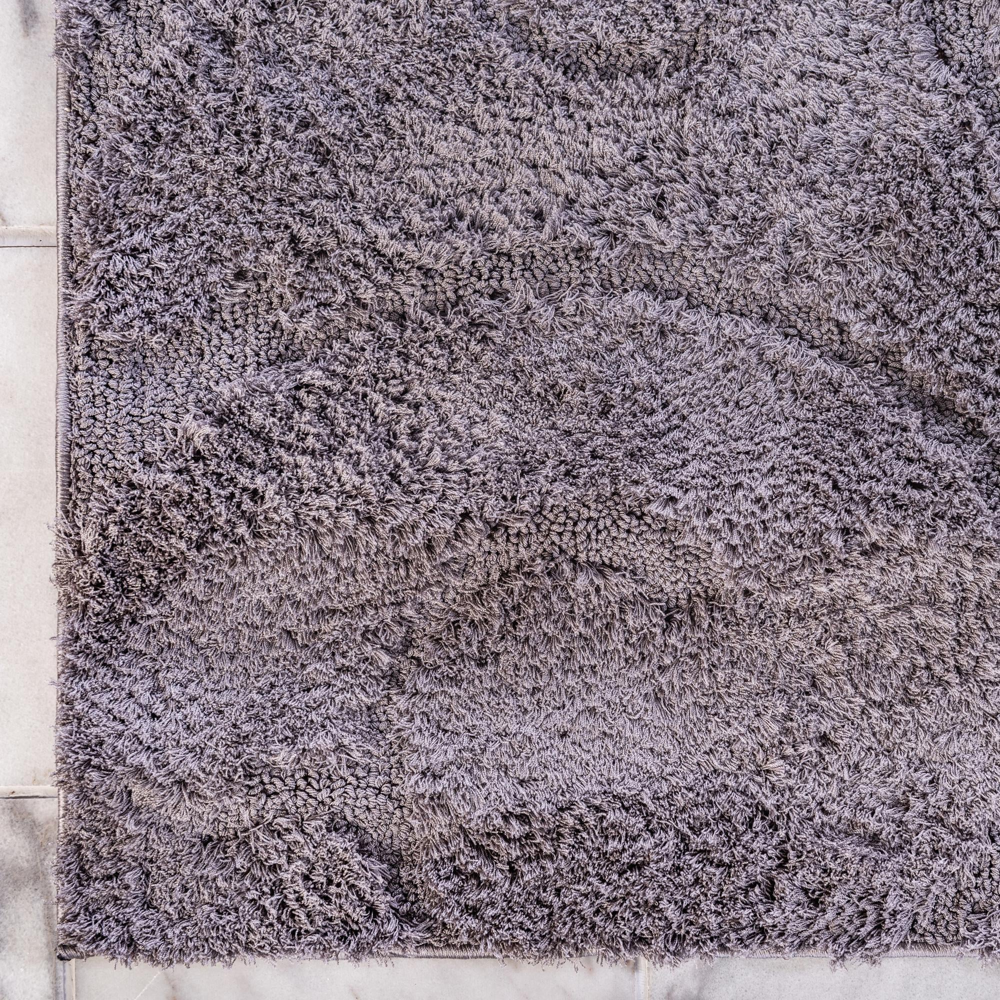 4' x 6' Floral Shag Rug
