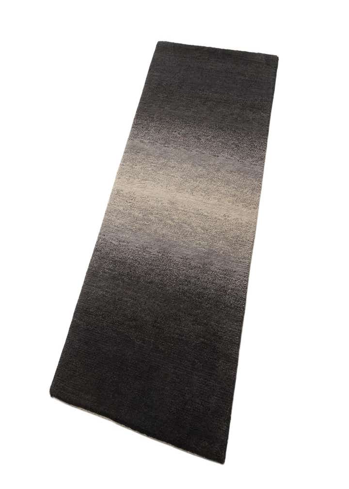 2' 5 x 4' 7 Hand Knotted Gabbeh Wool Rug