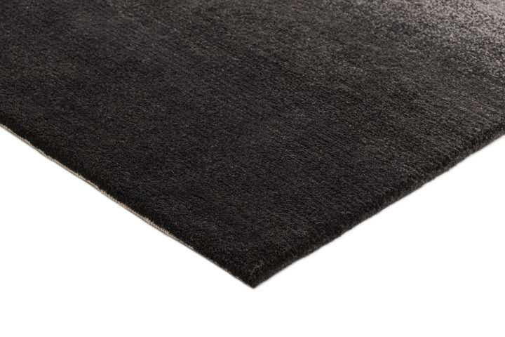 2' 5 x 4' 7 Hand Knotted Gabbeh Wool Rug