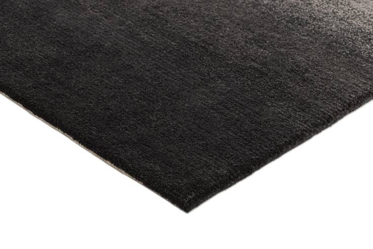 Detail image of 2' 5 x 4' 7 Hand Knotted Gabbeh Wool Rug