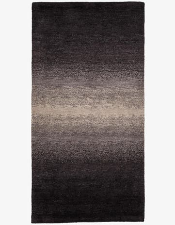 2' 5 x 4' 7 Hand Knotted Gabbeh Wool Rug
