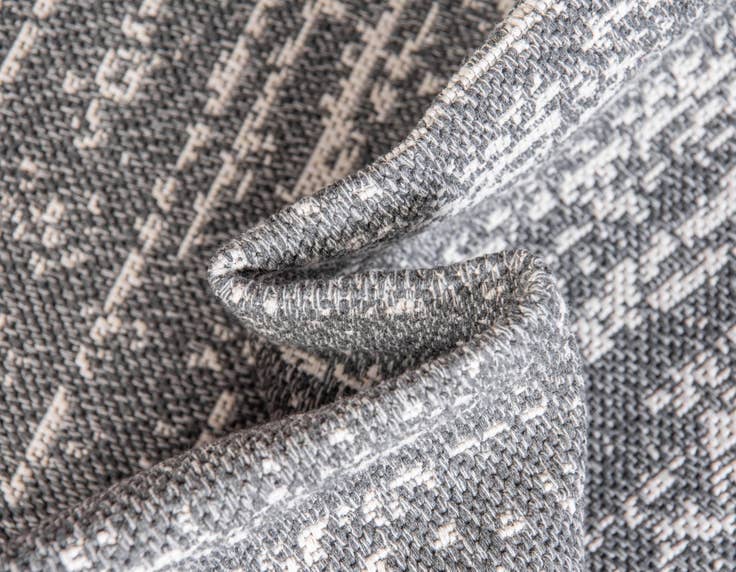 Detail image of 6' 4 x 9' Georgia Rug