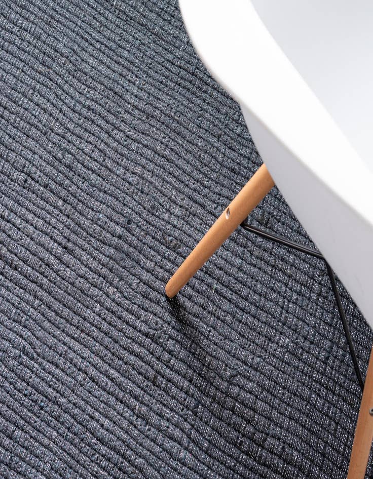 Detail image of 4' x 6' Hand Woven Gilded Jute Rug