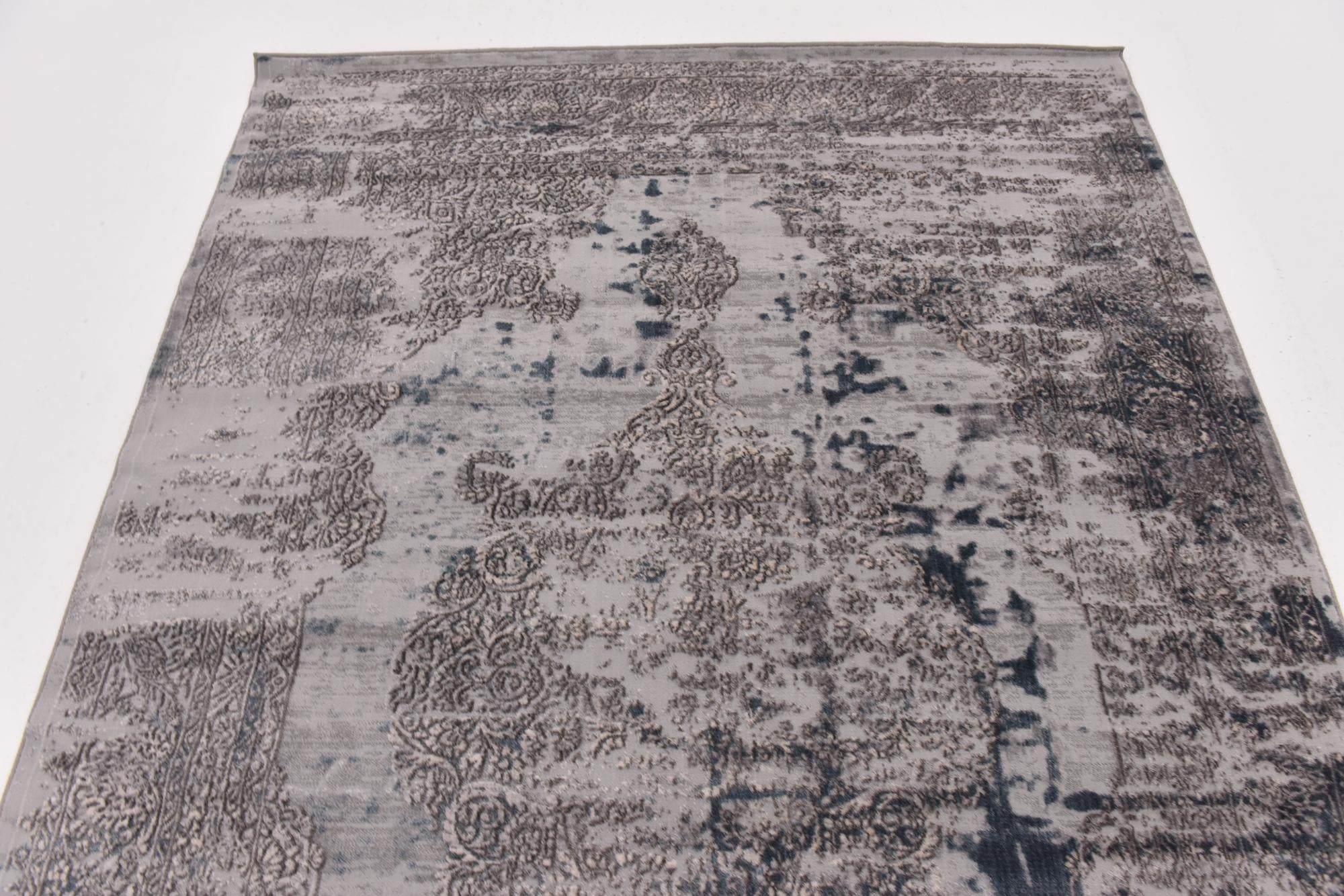 5' x 7' 6 Graham Rug