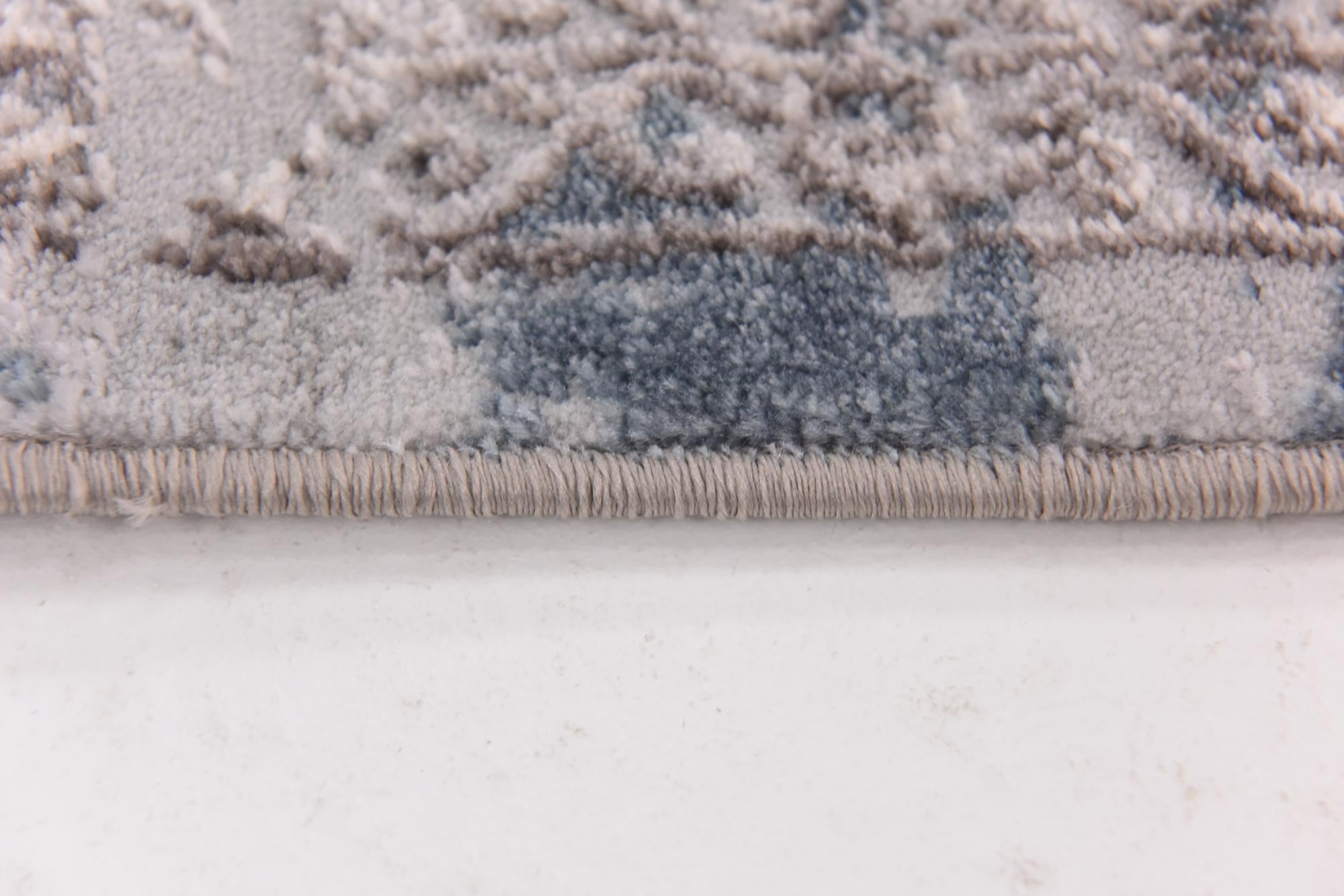 5' x 7' 6 Graham Rug