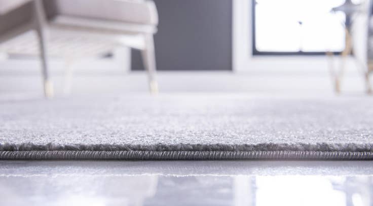 Detail image of 4' x 6' Heritage Rug