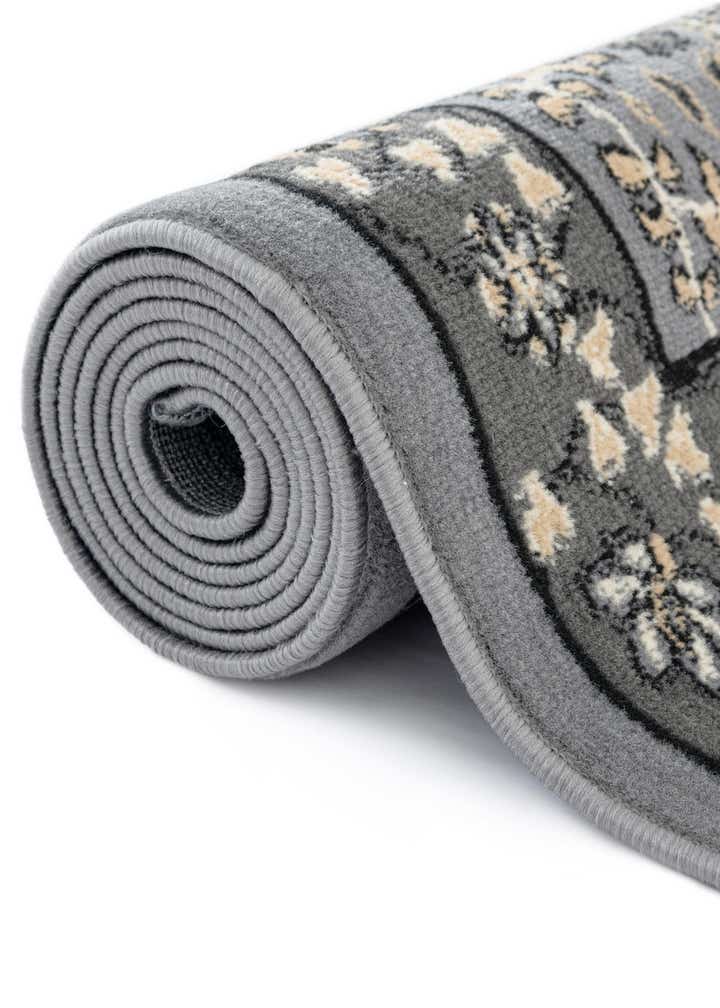 7' 10 x 10' Isfahan Design Rug