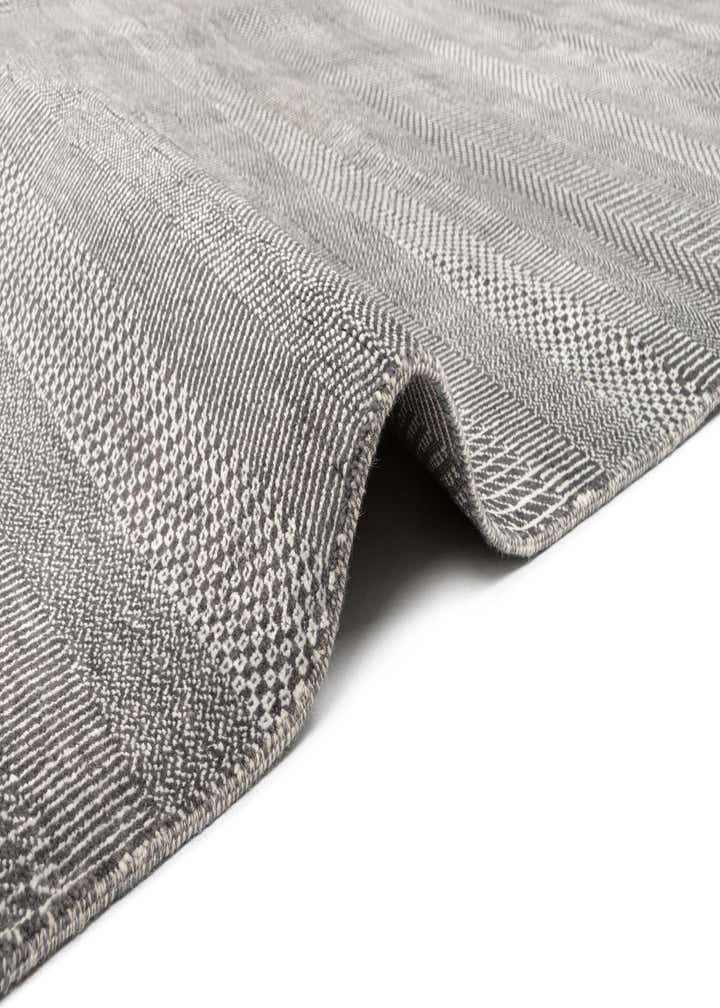 8' 11 x 11' 8 Kamla Wool Rug