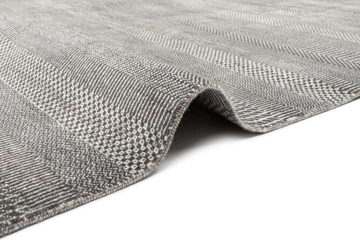 8' 11 x 11' 8 Kamla Wool Rug