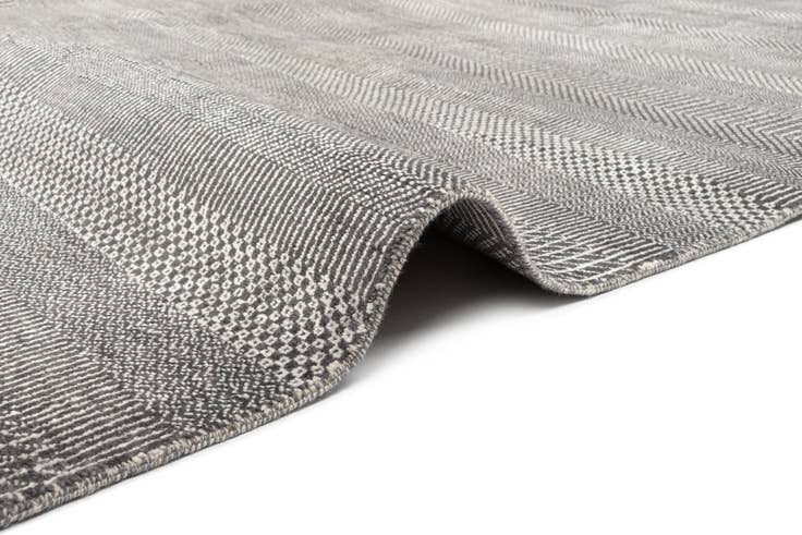 Detail image of 8' 11 x 11' 8 Kamla Wool Rug