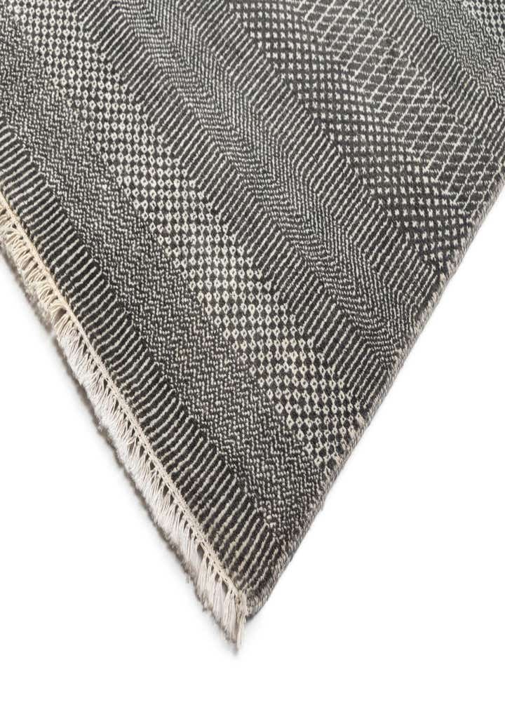 8' 11 x 11' 8 Kamla Wool Rug