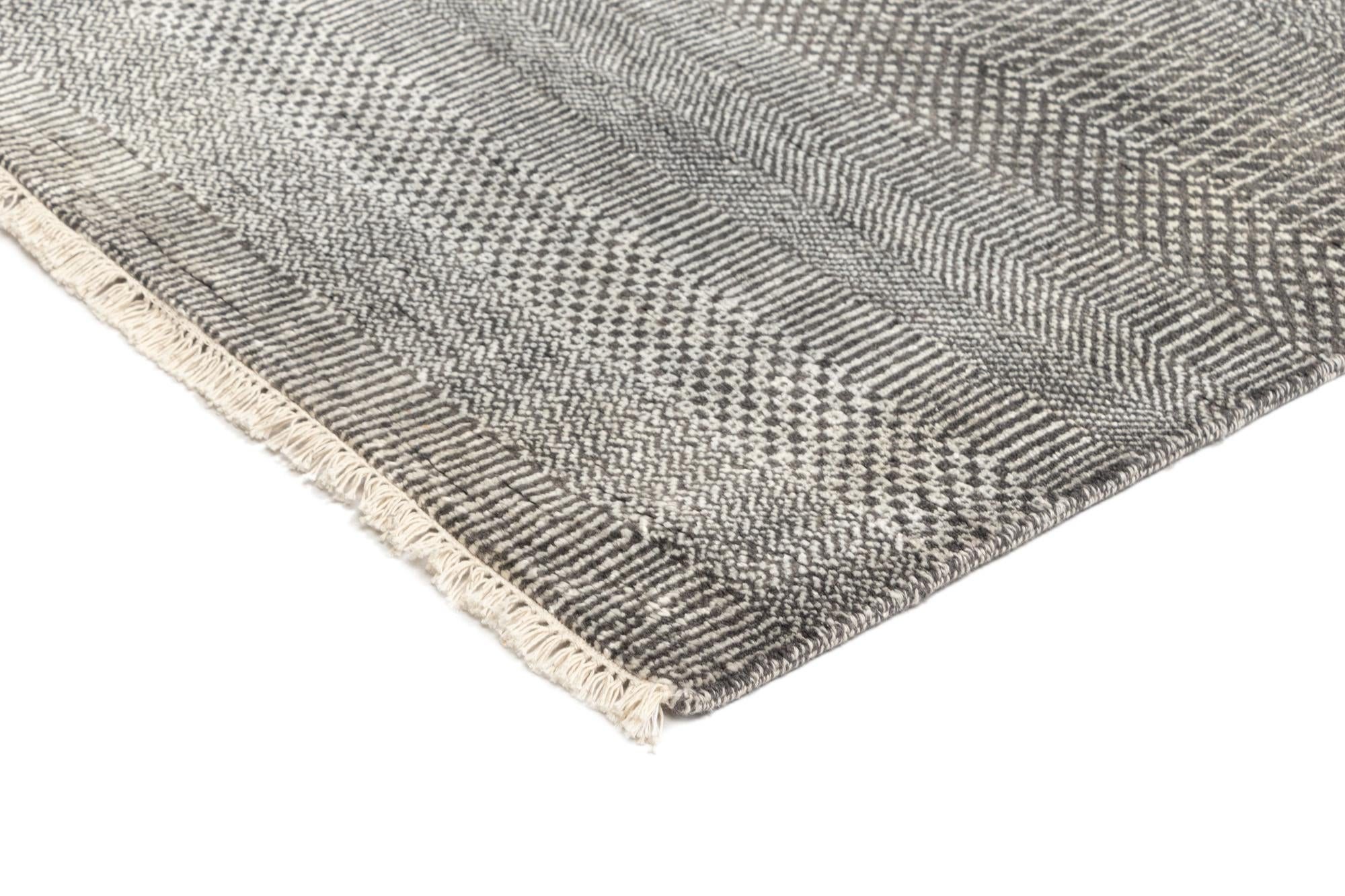 8' x 10' Kamla Wool Rug