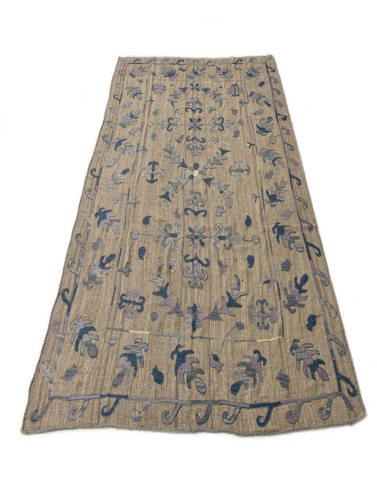 Detail image of 6' 4 x 9' 5 Hand Woven Kilim Suzani Wool Rug