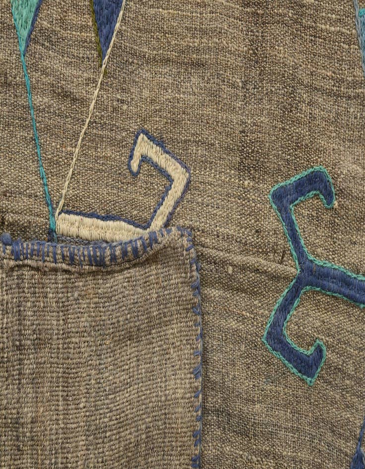 Detail image of 3' 8 x 4' 9  Hand Woven Kilim Suzani Wool Rug