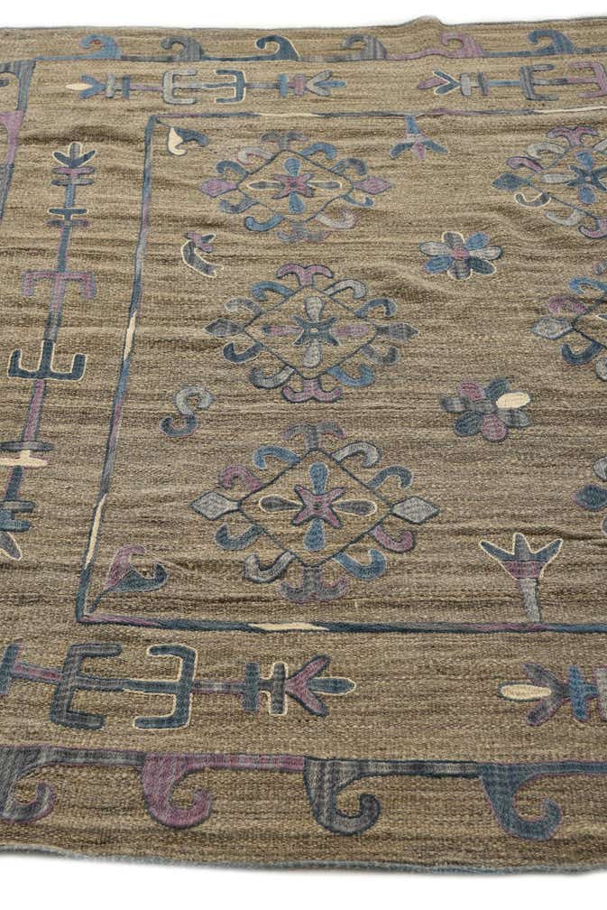 5' 10 x 7' Hand Woven Kilim Suzani Wool Rug