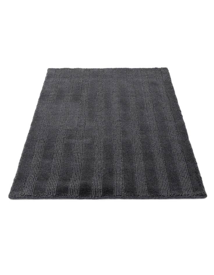 Detail image of 2' 2 x 3' 1  Hand Woven Lana New Zealand Wool Rug