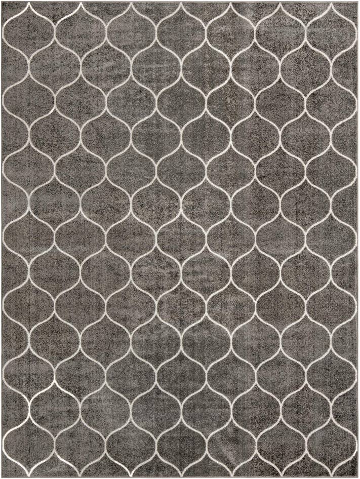 Detail image of 9' x 12' Lattice Frieze Rug