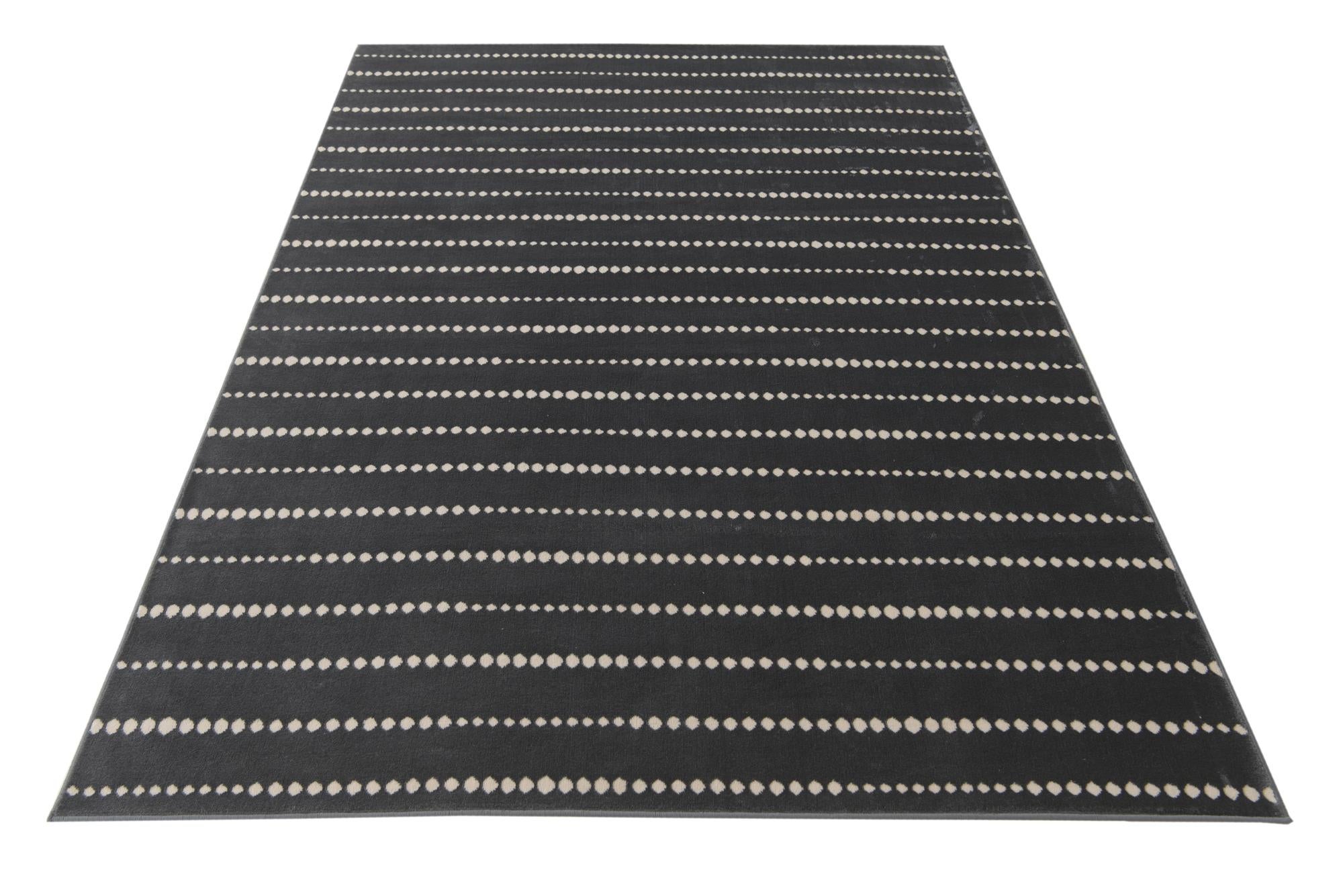 5' x 7' 7 Lattice Trellis Rug