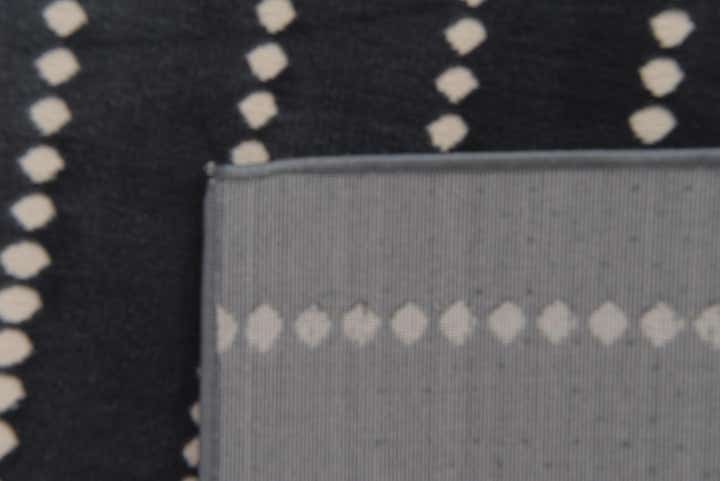 5' x 7' 7 Lattice Trellis Rug