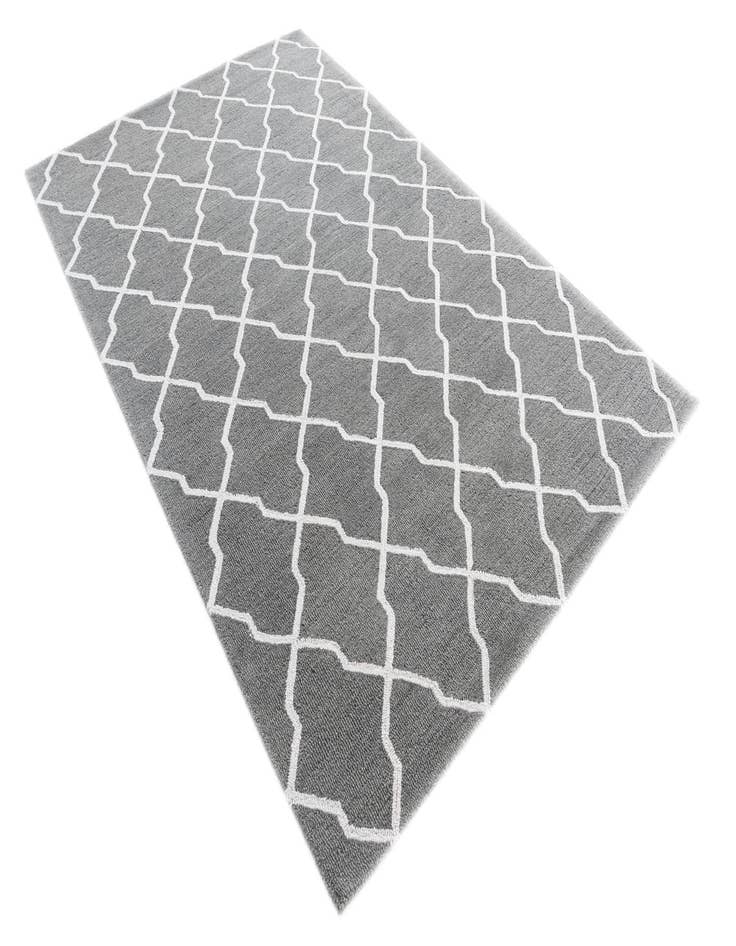 Detail image of 5' 1 x 8' Luna Rug