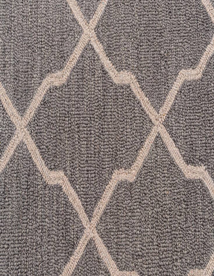 Detail image of 5' x 8' Luna Rug