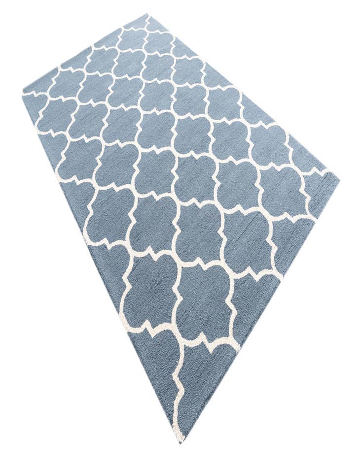 Detail image of 5' 1 x 8' Luna Rug