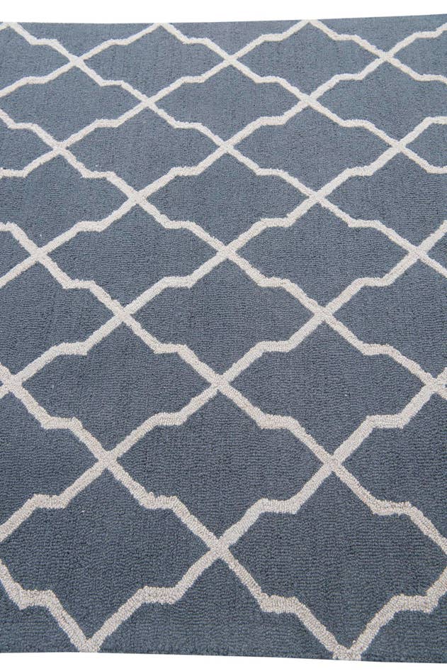 Detail image of 5' 1 x 8' Luna Rug