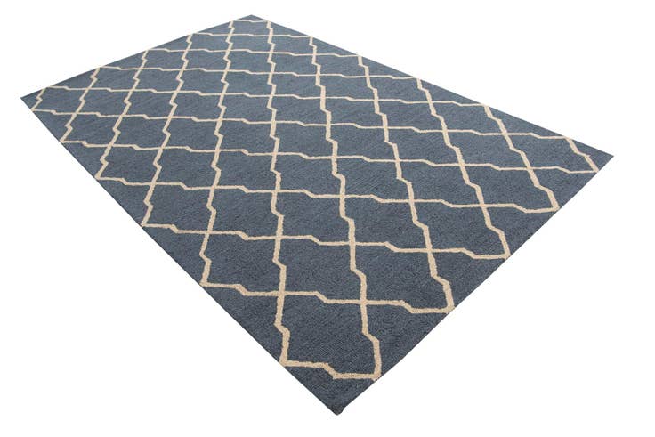 Detail image of 5' 1 x 8' Luna Rug