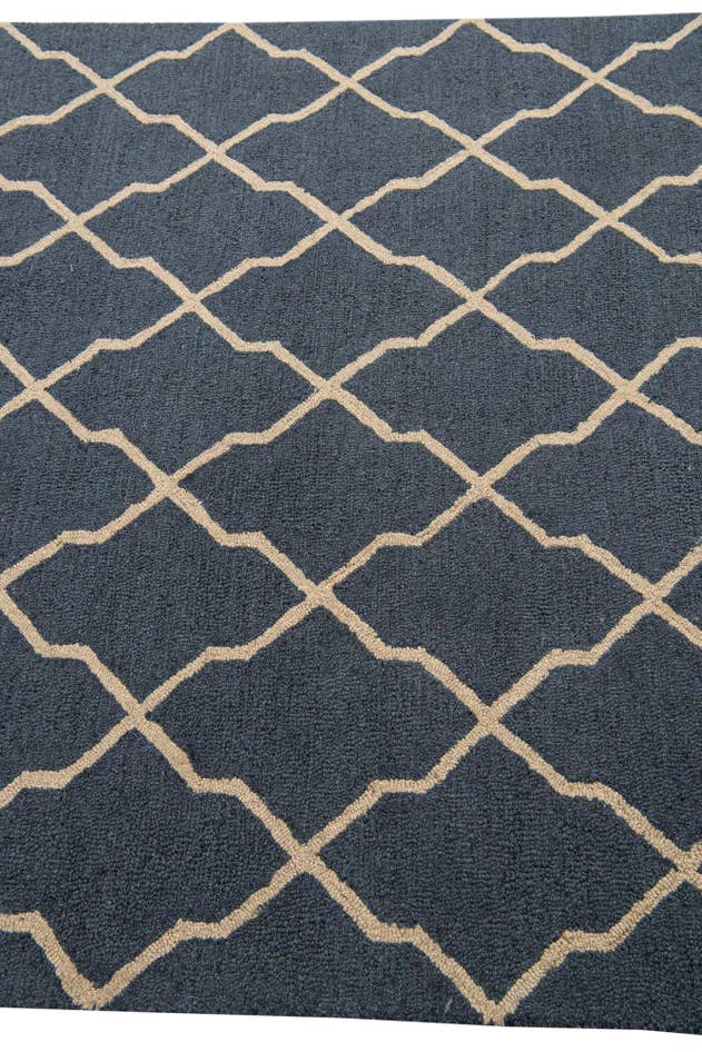Detail image of 5' 1 x 8' Luna Rug