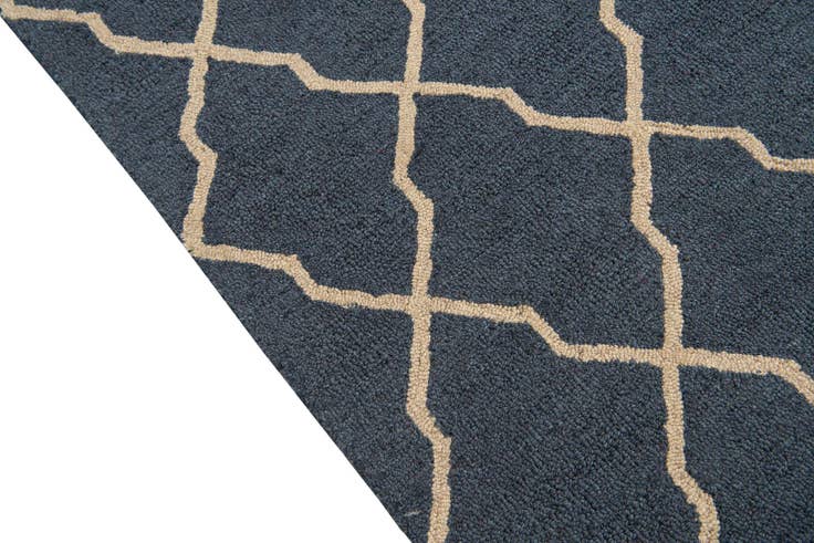 Detail image of 5' 1 x 8' Luna Rug