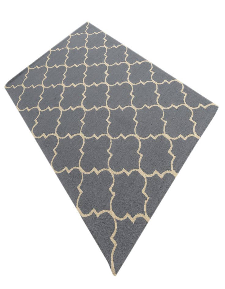 Detail image of 5' x 8' Luna Wool Rug