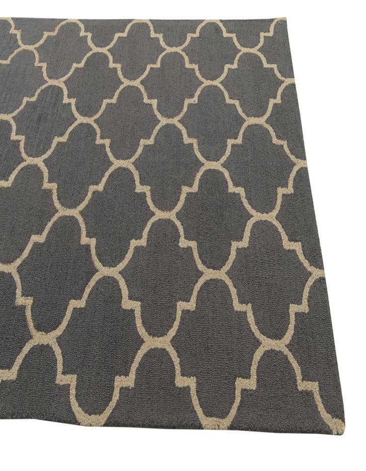 Detail image of 5' x 8' Luna Wool Rug