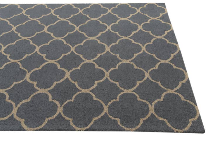 Detail image of 5' x 8' Luna Wool Rug