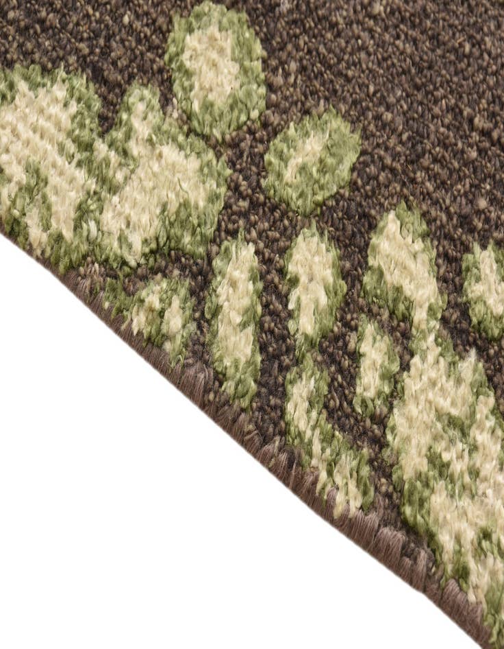 Detail image of 7' 10 x 10'  Hand Knotted Luna Rug