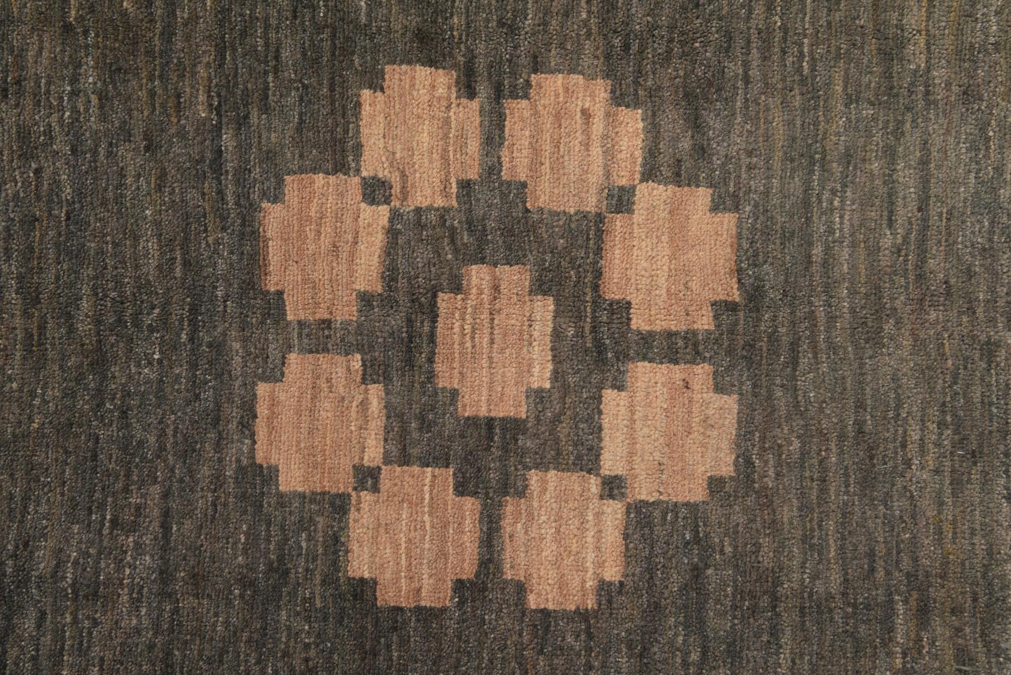 5' 9 x 7' 10 Hand Knotted Modern Ziegler Rug