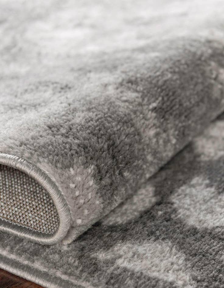 Detail image of 6' x 9' Monte Carlo Rug