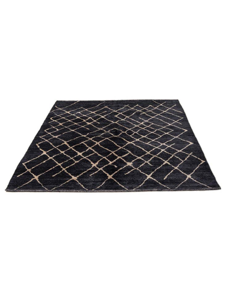 Detail image of 5' 9 x 7' 9 Hand Knotted Moroccan Wool Rug