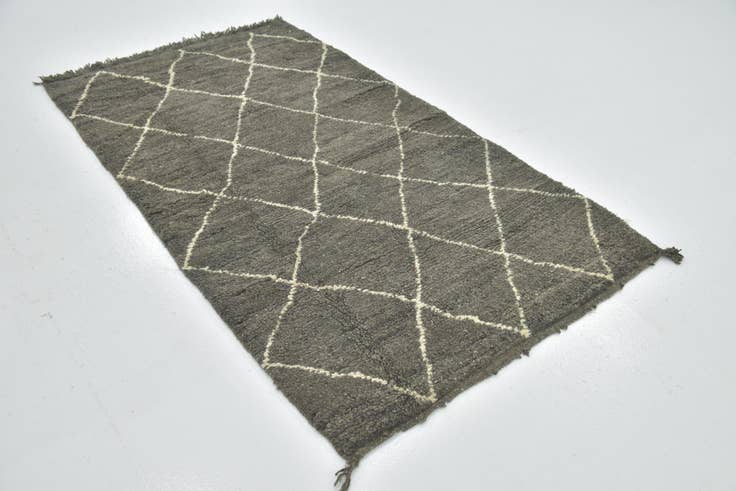 Detail image of 3' 10 x 6' 9 Hand Knotted Moroccan Wool Rug