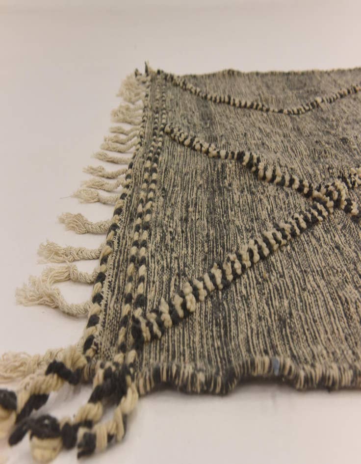 Detail image of 4' 11 x 8' 4  Hand Knotted Moroccan Wool Rug