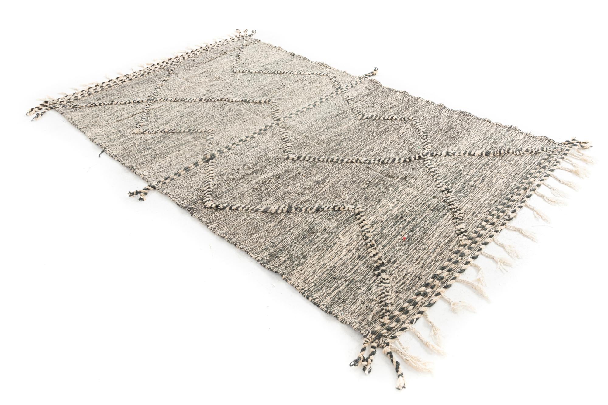 5' x 8' 7 Hand Knotted Moroccan Wool Rug