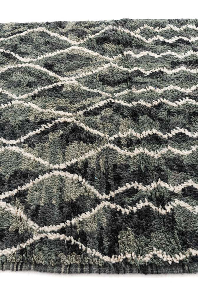5' x 8' Hand Knotted Moroccan Wool Rug