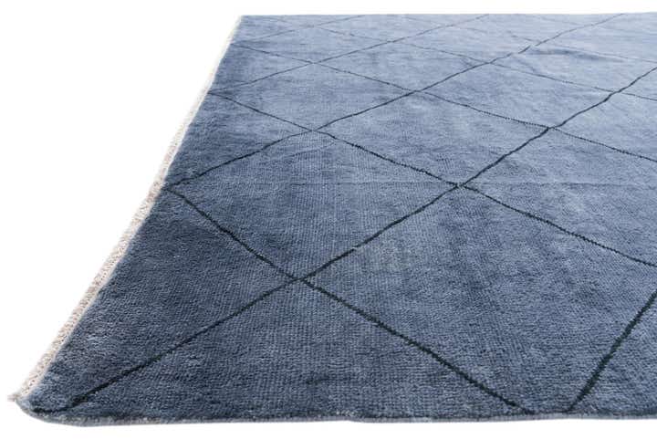 7' 9 x 9' 10 Hand Knotted Moroccan Wool Rug