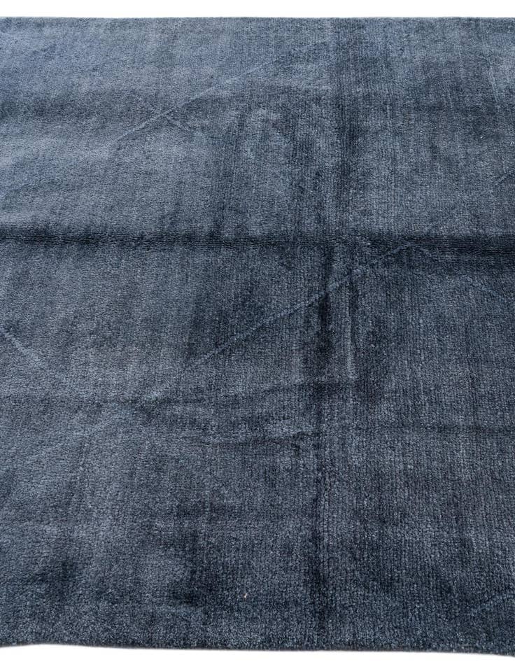 Detail image of 5' 5 x 8'  Hand Knotted Moroccan Wool Rug