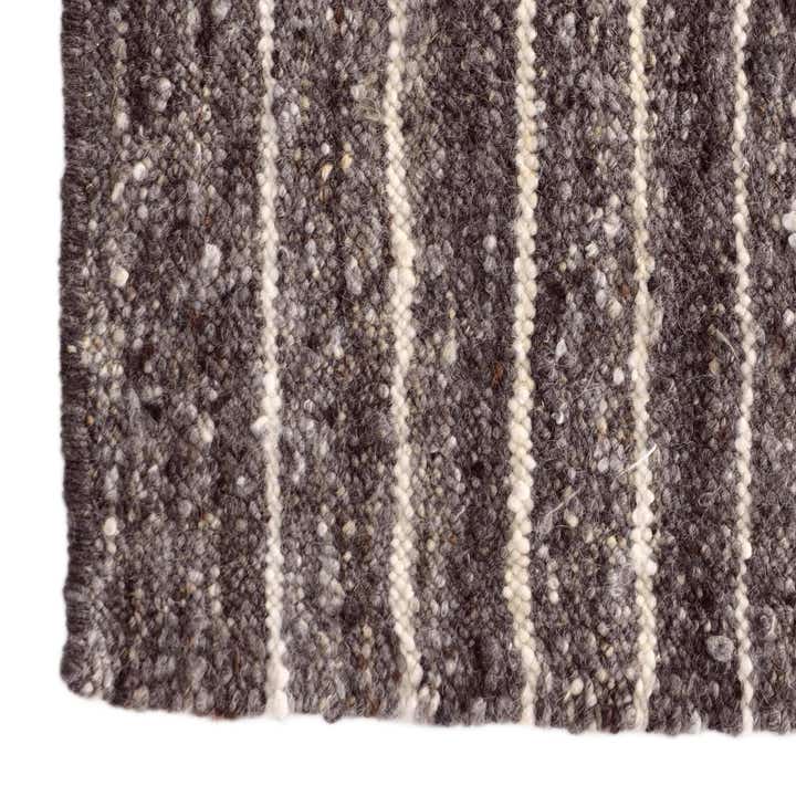 2' x 3' 1 Hand Knotted Moroccan Wool Rug