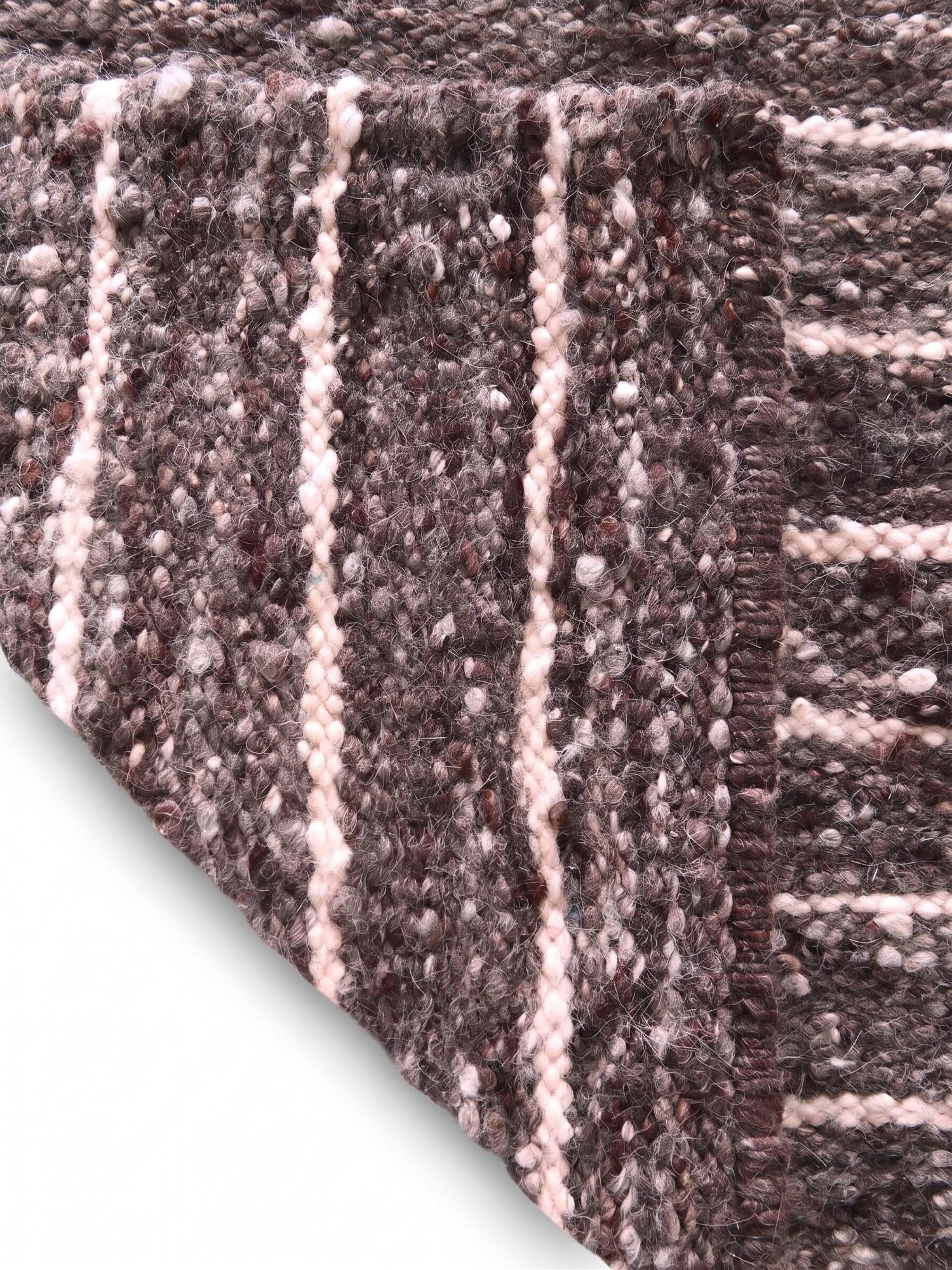Detail image 8 of 12: 2' x 3' 1 Hand Knotted Moroccan Wool Rug