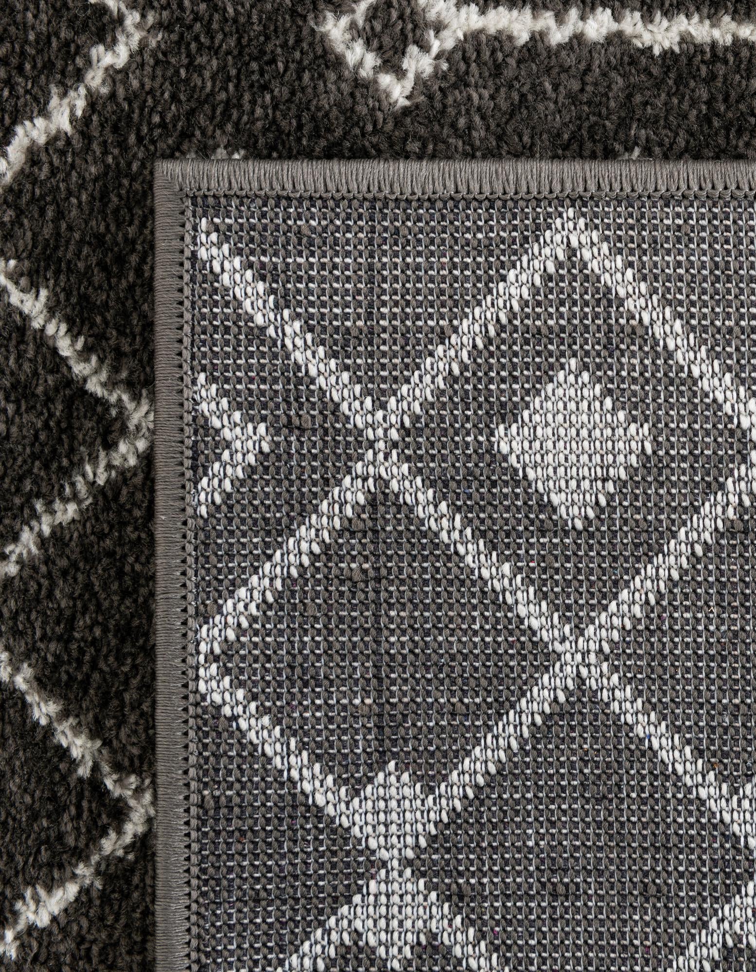 5' 3 x 8' Moroccan Trellis Rug