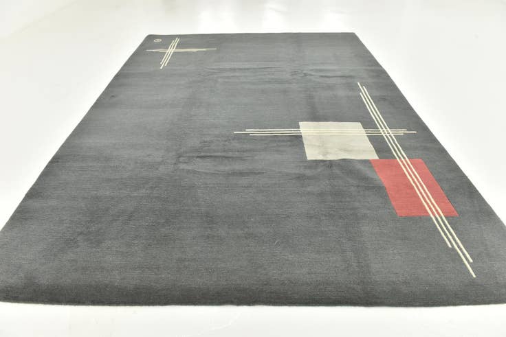 Detail image of 8' 2 x 11' 7 Hand Knotted Nepal Wool Rug