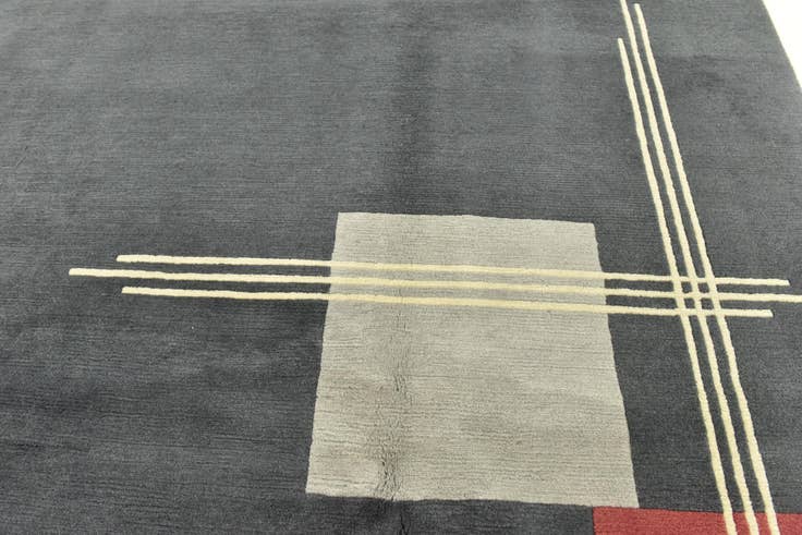 Detail image of 8' 2 x 11' 7 Hand Knotted Nepal Wool Rug