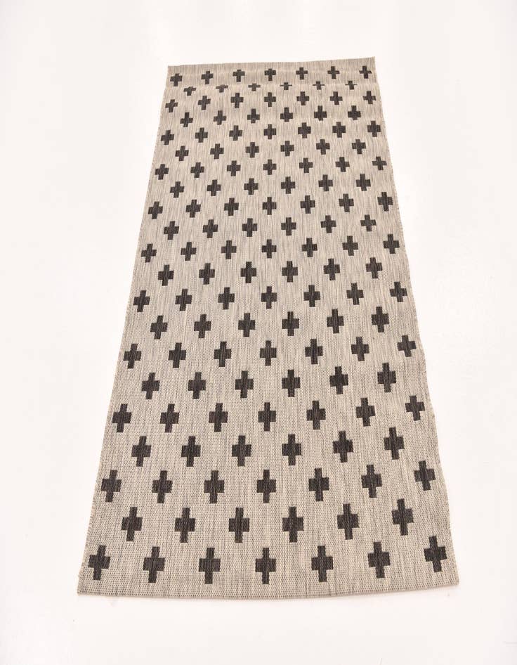 Detail image of 4' x 5' 6 Easy-Clean Modern Indoor / Outdoor Rug