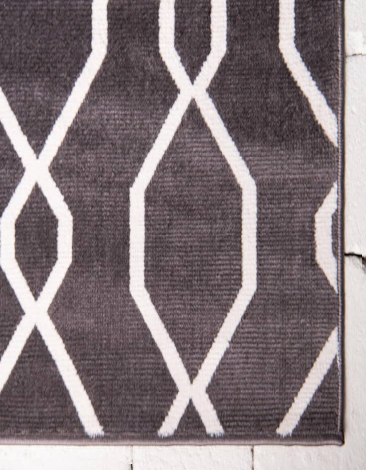 Detail image of 4' x 6'  Washable Oasis Indoor / Outdoor Rug